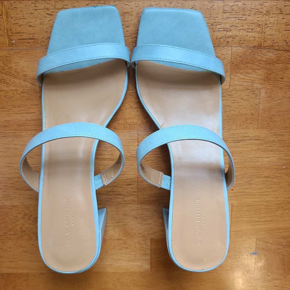 Banana Republic heeled sandals